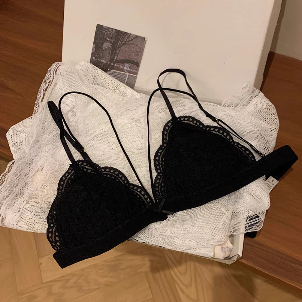 French Lace Wireless Bralette  - Bralette Wireless Soft ulasan dan harga