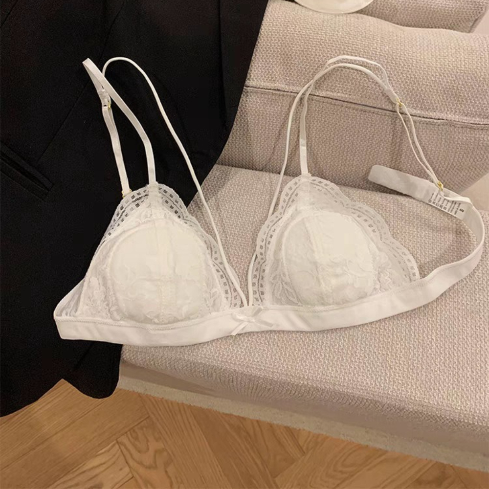 French Lace Wireless Bralette  - Bralette Wireless Soft ulasan dan harga